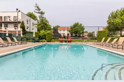 509 Julius Road, College Point, NY 11356 - Photo 7