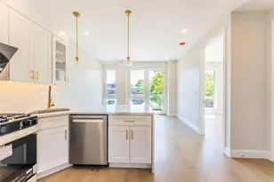 42-09 Hampton St, Elmhurst, NY 11373 - Photo 9