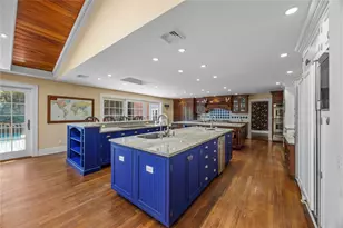 233 Narragansett Ave, Lawrence, NY 11559 - Photo 7