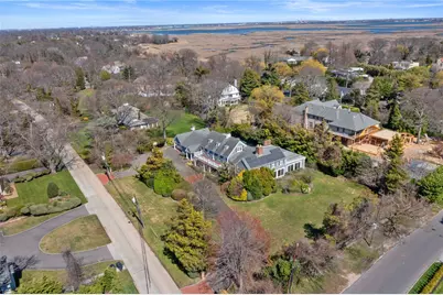 233 Narragansett Avenue, Lawrence, NY 11559 - Photo 29