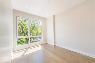 42-09 Hampton St, Elmhurst, NY 11373 - Photo 7