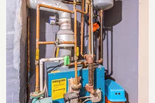 58-83 57th Rd, Maspeth, NY 11378 - Photo 17