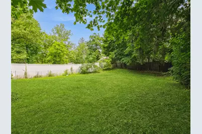 413 Vassar Road, Poughkeepsie, NY 12603 - Photo 35