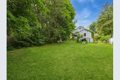 413 Vassar Road, Poughkeepsie, NY 12603 - Photo 37