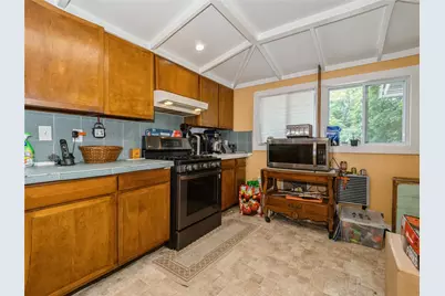 413 Vassar Road, Poughkeepsie, NY 12603 - Photo 29