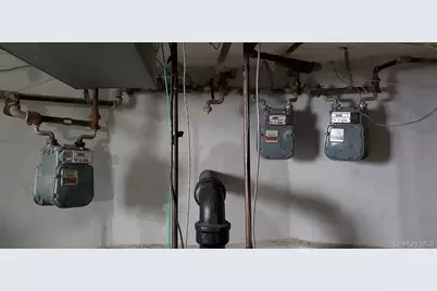 77 Carroll Street, Poughkeepsie, NY 12601 - Photo 7