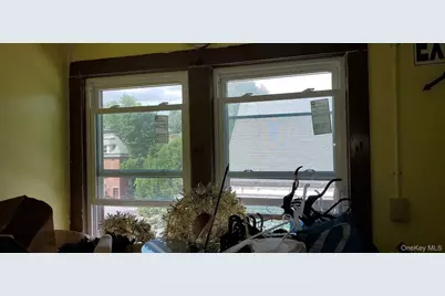 77 Carroll Street, Poughkeepsie, NY 12601 - Photo 19