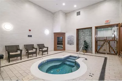 10 City Place #2D, White Plains, NY 10601 - Photo 25