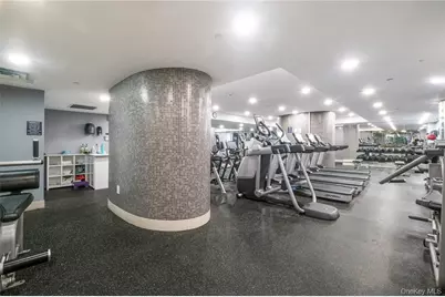 10 City Place #2D, White Plains, NY 10601 - Photo 27