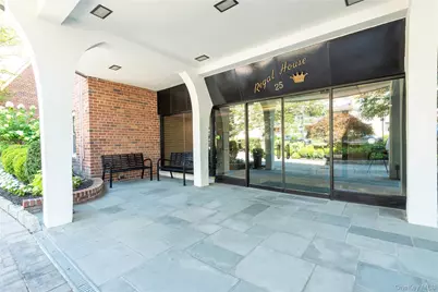 25 Chapel Place #3N, Great Neck, NY 11021 - Photo 21