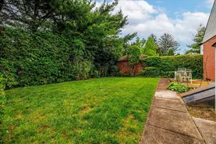 360 Foch Blvd, Mineola, NY 11501 - Photo 17