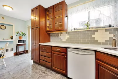 80-04 Cowles Court, Middle Village, NY 11379 - Photo 13