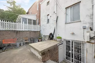 80-04 Cowles Ct, Middle Village, NY 11379 - Photo 25