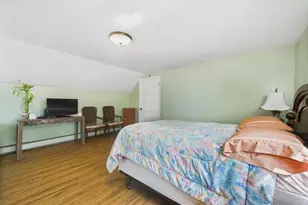 335 Loring Rd, Levittown, NY 11756 - Photo 17