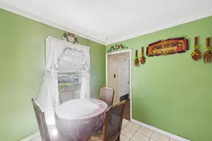 335 Loring Rd, Levittown, NY 11756 - Photo 13