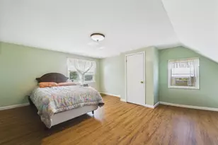 335 Loring Rd, Levittown, NY 11756 - Photo 15