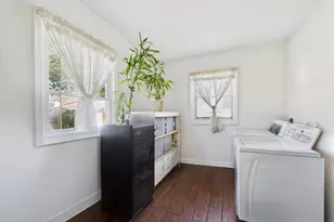 335 Loring Rd, Levittown, NY 11756 - Photo 25