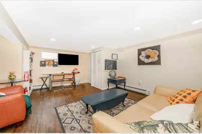 136 Wardwell Road, Mineola, NY 11501 - Photo 13