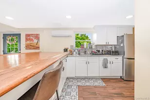 136 Wardwell Rd, Mineola, NY 11501 - Photo 15