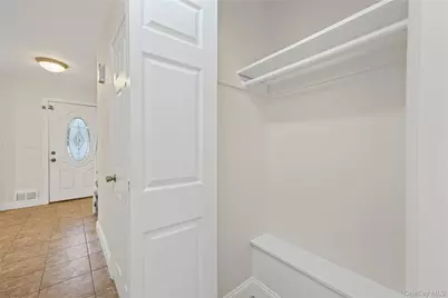 31 Colony Road, Port Jefferson Station, NY 11776 - Photo 9