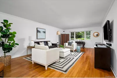 127 Harmon Avenue, Pelham, NY 10803 - Photo 7