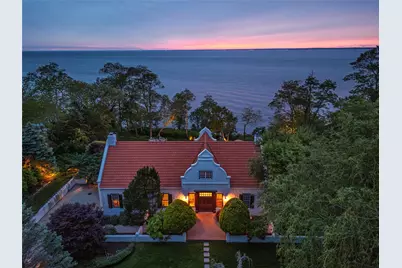 215 Hillcrest Drive N, Orient, NY 11957 - Photo 3