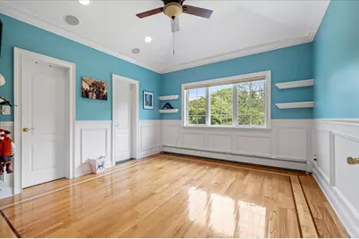 135 Millet Street N, Dix Hills, NY 11746 - Photo 25