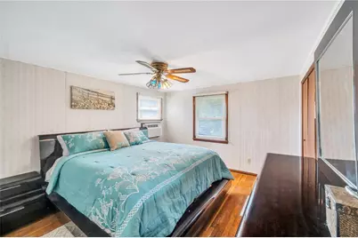 224 Oakland Avenue, Deer Park, NY 11729 - Photo 7