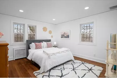 115 Cliff Avenue, Pelham, NY 10803 - Photo 27