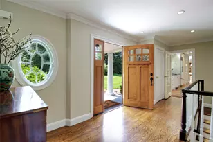 100 Gristmill Ln, Manhasset, NY 11030 - Photo 5