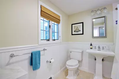 100 Gristmill Lane, Manhasset, NY 11030 - Photo 27