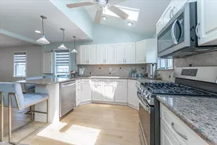 143 Davis Ave, Inwood, NY 11096 - Photo 7