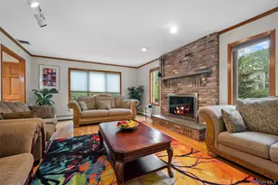 1 Blue Sky Dr, Suffern, NY 10901 - Photo 7