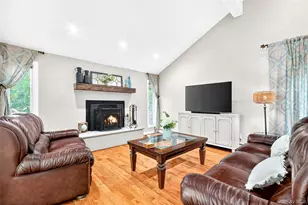 4 S Hill Rd, Tomkins Cove, NY 10986 - Photo 21