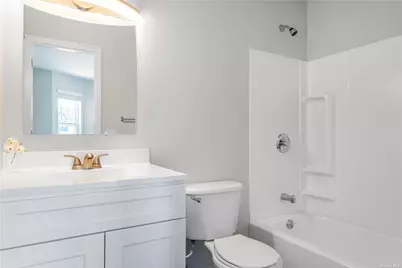 [Address not provided], East Moriches, NY 11940 - Photo 5