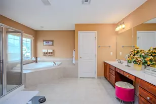 9 Avolet Ct, Mount Sinai, NY 11766 - Photo 27