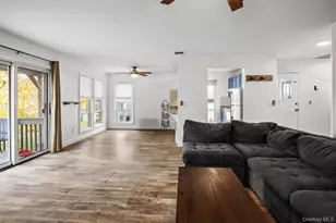 11 Woods Brooke Ln, Yorktown Heights, NY 10598 - Photo 7