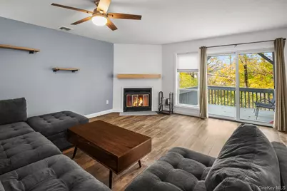 11 Woods Brooke Lane #1, Yorktown Heights, NY 10598 - Photo 3