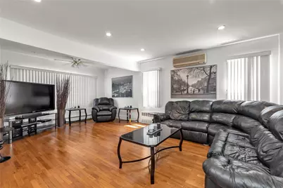 181 Oak Street, West Hempstead, NY 11552 - Photo 3