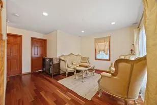 65 Netherwood Dr, Albertson, NY 11507 - Photo 11