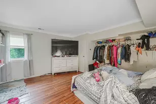 43 Artist Lake Dr, Middle Island, NY 11953 - Photo 13