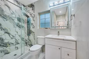 16 Violet Ave, Hicksville, NY 11801 - Photo 13