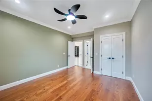 16 Violet Ave, Hicksville, NY 11801 - Photo 15