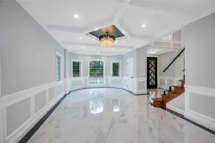 16 Violet Ave, Hicksville, NY 11801 - Photo 7