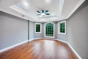 16 Violet Ave, Hicksville, NY 11801 - Photo 27