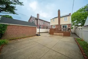 67-23 182nd St, Fresh Meadows, NY 11365 - Photo 35