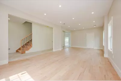 344 Bayview Avenue, Inwood, NY 11096 - Photo 3