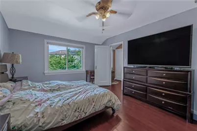 72 Harris Avenue, Hewlett, NY 11557 - Photo 17