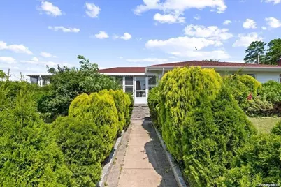21 Oakley Avenue, Massapequa, NY 11758 - Photo 1
