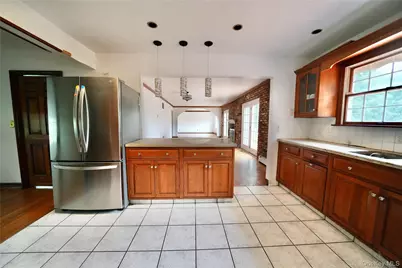 38 Buena Vista Terrace, Central Valley, NY 10917 - Photo 5